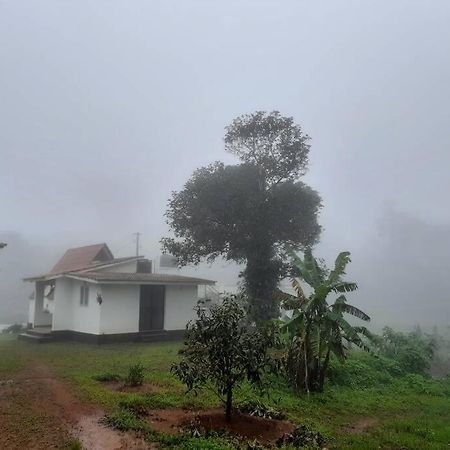 Farmstay in ചില്ലുകൂടാരം at Les Domki et al. Vagamon Eksteriør billede